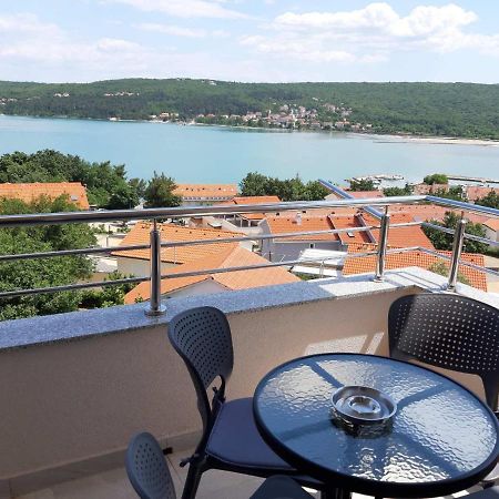 Gita Apartmani Čižići Buitenkant foto