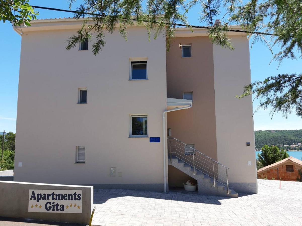 Gita Apartmani Čižići Buitenkant foto