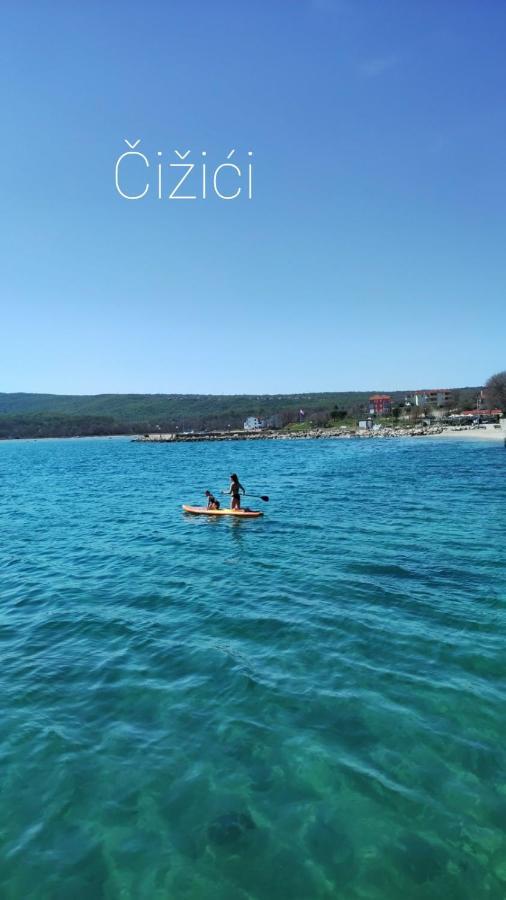 Gita Apartmani Čižići Buitenkant foto